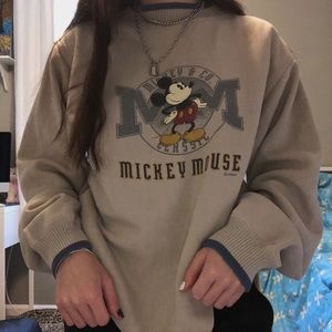 ✨Disney mickey mouse crewneck sweatshirt✨